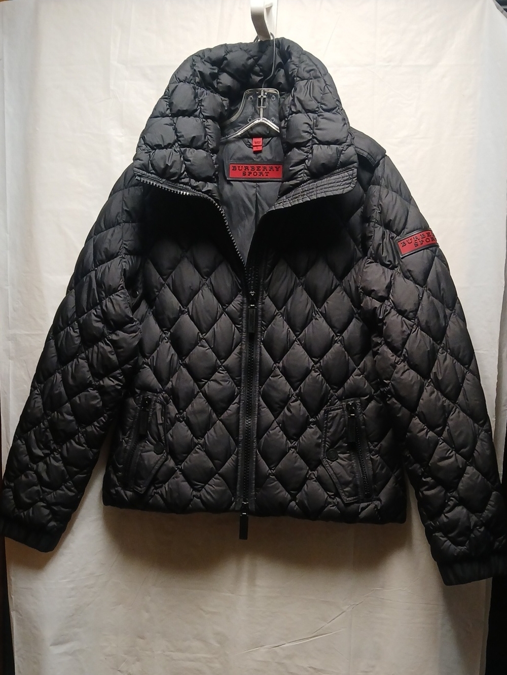 Burberry Sport 100% Goose Down Black Quilted Diamond Puffer Jacket